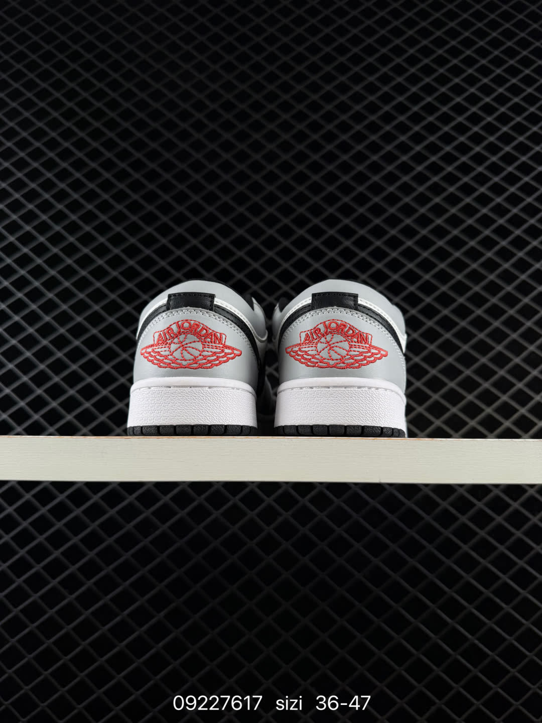 Air Jordan 1 Low AJ1-553558